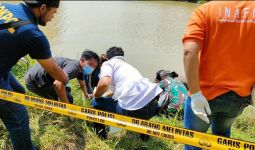Mayat Pria Ditemukan Mengapung di Sungai Cilemer, Diduga Korban Pembunuhan - JPNN.com