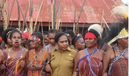 Selangkah Lagi, 20.000 Hektar Hutan Adat Marga Ogoney Papua Barat Bakal Diakui Negara - JPNN.com