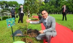 BKSAP Sebut Penanaman Pohon di DPR untuk Bumi yang Lebih Baik - JPNN.com
