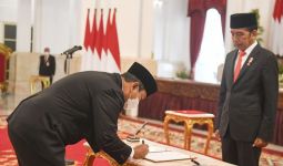 Seusai Dilantik Jokowi jadi Kepala LKPP, Hendrar Prihadi Temui Luhut, Ini yang Dibahas - JPNN.com