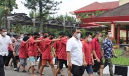 Bos Judi Online Apin BK Masih Buron, 14 Anak Buahnya Jadi Tersangka - JPNN.com