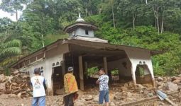 Sebegitu Dahsyatnya Banjir di Mamuju - JPNN.com