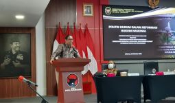 Mahfud MD Akan Melapor ke Presiden Jokowi Soal Tragedi Kanjuruhan, Ini Jadwalnya - JPNN.com