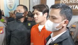 Lesti Kejora Cabut Laporan, Rizky Bilar Masih Ditahan di Polres Jaksel - JPNN.com