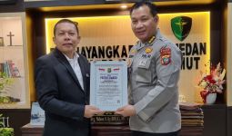 Lemkapi Anugerahi RS Bhayangkara Medan Penghargaan Presisi Award - JPNN.com