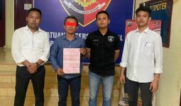 Korupsi Dana Desa RP 509 Juta, Kades di Nisel Tak Berkutik saat Dijemput Polisi - JPNN.com