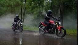 Musim Hujan Tiba, Ini 4 Komponen Motor yang Harus Diperhatikan - JPNN.com