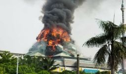 Jakarta Islamic Center Kebakaran, Dari Sini Asal Apinya - JPNN.com
