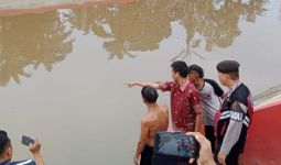 Rizky Tenggelam di Sungai Sekanak Lambidaro Palembang, Kondisinya Mengkhawatirkan - JPNN.com