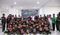 Semangati Tim Jatim Lolos ke Final Piala Kasad, Khofifah: Insyaallah Menang, Al Fatihah - JPNN.com