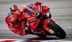 MotoGP Malaysia Penuh Drama, Pecco Pertama, Quartararo Ketiga, Ada Team Order? - JPNN.com