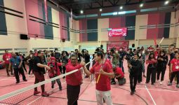 Buka Turnamen Bulu Tangkis OKP, Duet Hasto-Eriko Melawan Candra Wijaya - JPNN.com