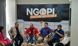 Wasekjen NasDem Sebut Bukan Pertama Kali Jokowi Tolak Pelukan Paloh - JPNN.com