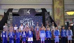 Malam Puncak Gebyar Batik Sleman: Fashion Show 14 Desainer Tenar Bikin Memukau - JPNN.com
