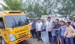 Menjawab Keluhan Warga, Bobby Nasution Menyediakan Bus Sekolah Gratis - JPNN.com
