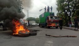 Hari Sumpah Pemuda, Mahasiswa Makassar Gelar Demo, Jokowi Gagal Total - JPNN.com