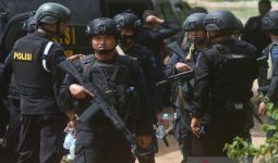 Anggota Densus 88 dan Teroris Tembak-menembak di Lampung - JPNN.com