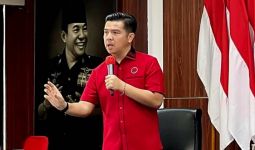 Purnawirawan TNI-Polri Kader Baru PDIP Didorong Temui Rakyat dan Memperhatikan Pemilih Muda - JPNN.com