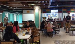 Berburu Kuliner Beragam Jakarta di Pecinan Food Court Gajah Mada - JPNN.com
