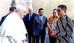 Menjelang COP-27 dan KTT G20, Ketum Kadin Arjsad Rasyid Bertemu Paus Fransiskus, Nih Agendanya - JPNN.com