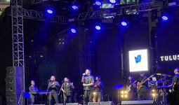 Tulus Hibur Joyland Festival 2022, Penonton Bernyanyi Massal - JPNN.com