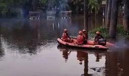 Rivaldi Tak Kunjung Muncul saat Mandi di Sungai, Basarnas Langsung Bergerak - JPNN.com