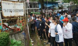 Rosi Terpukul Melihat Bangunan Sekolah di Cianjur Rata Tanah - JPNN.com