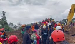 4 Jenazah Korban Gempa Cianjur Ditemukan Hari Ini, Berikut Identitasnya - JPNN.com