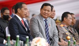 Survei LSJ Terkini: 40,6 Persen Pemilih Jokowi Beralih ke Prabowo - JPNN.com