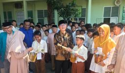 Yandri Susanto: Maju Mundurnya Sebuah Bangsa Tergantung Kualitas Sektor Pendidikan - JPNN.com