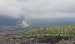 Perhatian, Ada Pengumuman Penting untuk Masyarakat Sekitar Lereng Gunung Semeru - JPNN.com