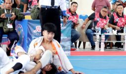 Saksikan Pertandingan Jujitsu, Hasto Melihat Sarat Filosofi, Patut Dipelajari Politikus - JPNN.com