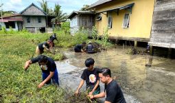 Ganjar Milenial Center Sumsel Gelar Aksi Bersih-Bersih di Ogan Ilir - JPNN.com