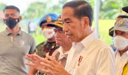 Kunjungi Lagi Korban Gempa Cianjur, Jokowi Sebut Rakyat Ingin Pembangunan Rumah Dimulai - JPNN.com