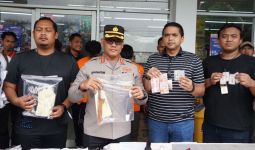 2 Perampok Minimarket di Bekasi Diringkus Polisi, Terancam Lama di Penjara - JPNN.com
