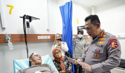 Jenguk Korban Bom Bandung, Kapolri Instruksikan Usut Tuntas Terorisme - JPNN.com