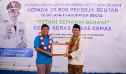 26.808 Petani di Kabupaten Bekasi Mendapat Perlindungan dari BPJS Ketenagakerjaan - JPNN.com