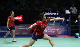 Ganda Putri China Gagalkan Asa Apriyani/Fadia ke Semifinal BWF World Tour Finals - JPNN.com