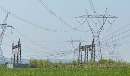 PLN Rampungkan Transmisi Listrik 150 kV di Lamongan, TDKN Capai 73,88 Persen - JPNN.com