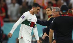 Cristiano Ronaldo Cadangan, Portugal Kalah, Fernando Santos Menyesal? - JPNN.com
