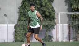 Bali United vs Borneo FC: Teco Beri Perhatian Khusus untuk Stefano Lilipaly - JPNN.com