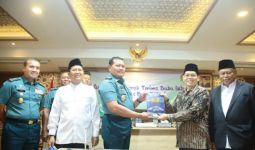 Doa Jadi Bekal Bagi Prajurit TNI AL Jalani Tugas Negara - JPNN.com