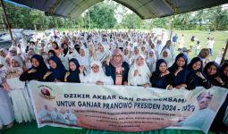 Mak-mak di Sulawesi Selatan Perkuat Dukungan untuk Ganjar Pranowo agar jadi Presiden 2024 - JPNN.com