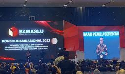 Jokowi: Jangan Sampai Bawaslu Menjadi Badan Pembuat Waswas Pemilu - JPNN.com