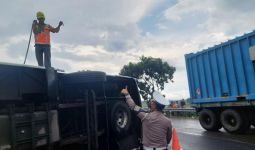 Kecelakaan Bus Primajasa di Tol Tangerang - Merak, 1 Orang Tewas - JPNN.com