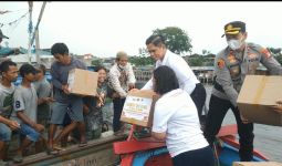 Bakti Sosial Taruna Akpol di Daerah Banjir Demak Dinilai Membantu Masyarakat - JPNN.com