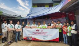Kalbe Salurkan Puluhan Ribu Susu untuk Anak-Anak Korban Gempa Cianjur  - JPNN.com