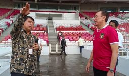 Jokowi Bakal Nonton Laga Timnas Indonesia vs Kamboja, Iwan Bule Inspeksi SUGBK - JPNN.com