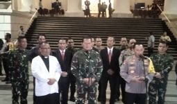 Panglima TNI dan Kapolri Menjamin Perayaan Natal Berjalan Aman dan Lancar - JPNN.com