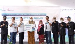 Dukung Program Desa Sejahtera BUMN, Perhutani Salurkan Bantuan TJSL - JPNN.com